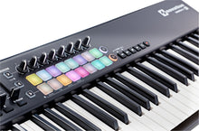 Load image into Gallery viewer, Novation Launchkey 61